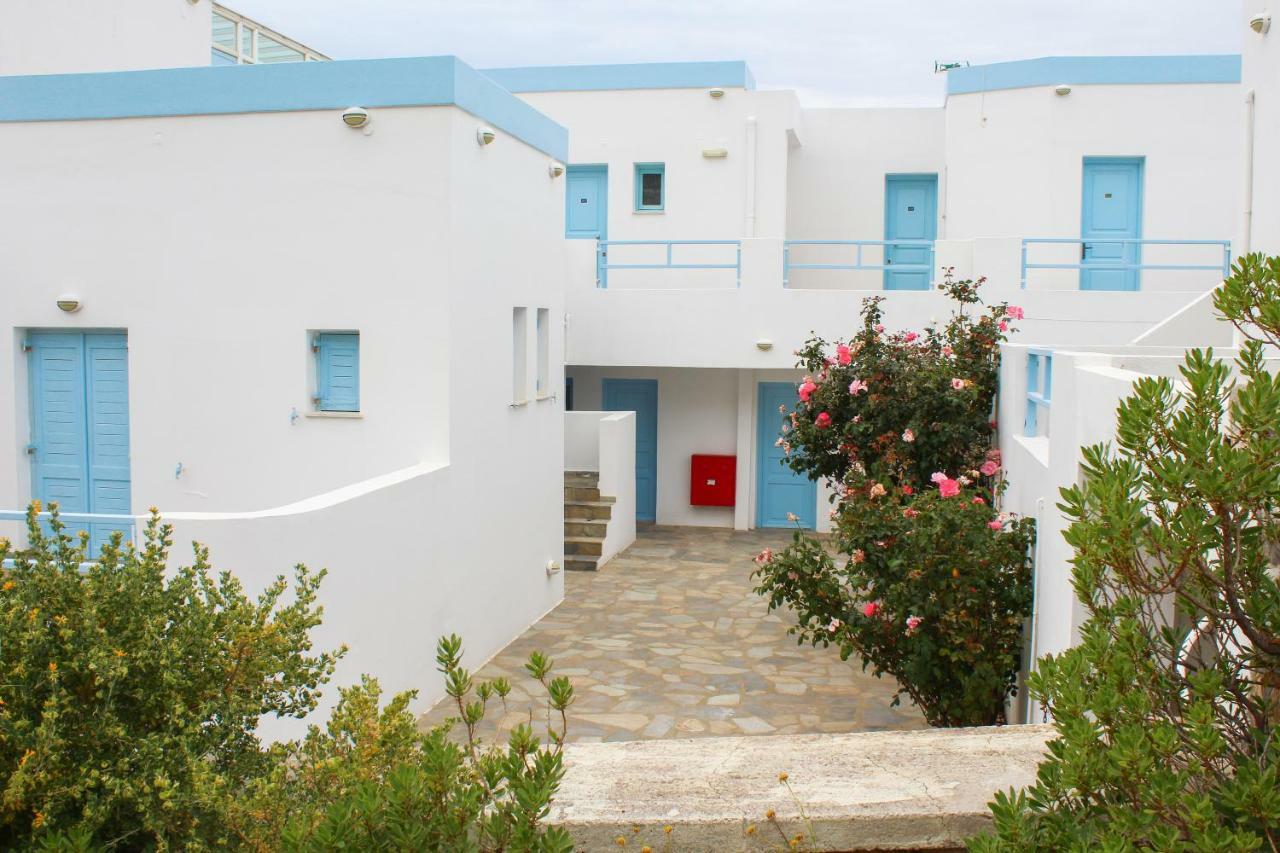 Hotel Horizon Blue Kini Exteriér fotografie